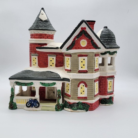 Santa's Best Christmas In The Rockies Lighted House Large Ceramic Vintage - Picture 1 of 14